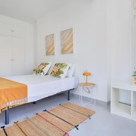 Apartment Rosita En Playa De La Malagueta Con Terraza