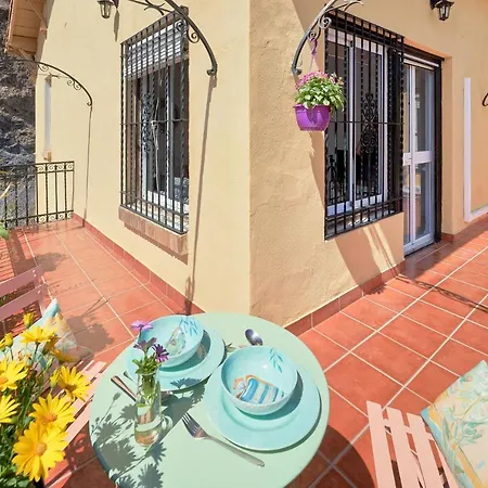 Apartment Rosita En Playa De La Malagueta Con Terraza